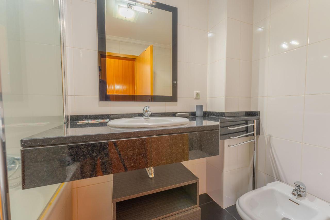 Flh Garajau Fantastic Ocean View With Balcony Appartement Funchal  Buitenkant foto