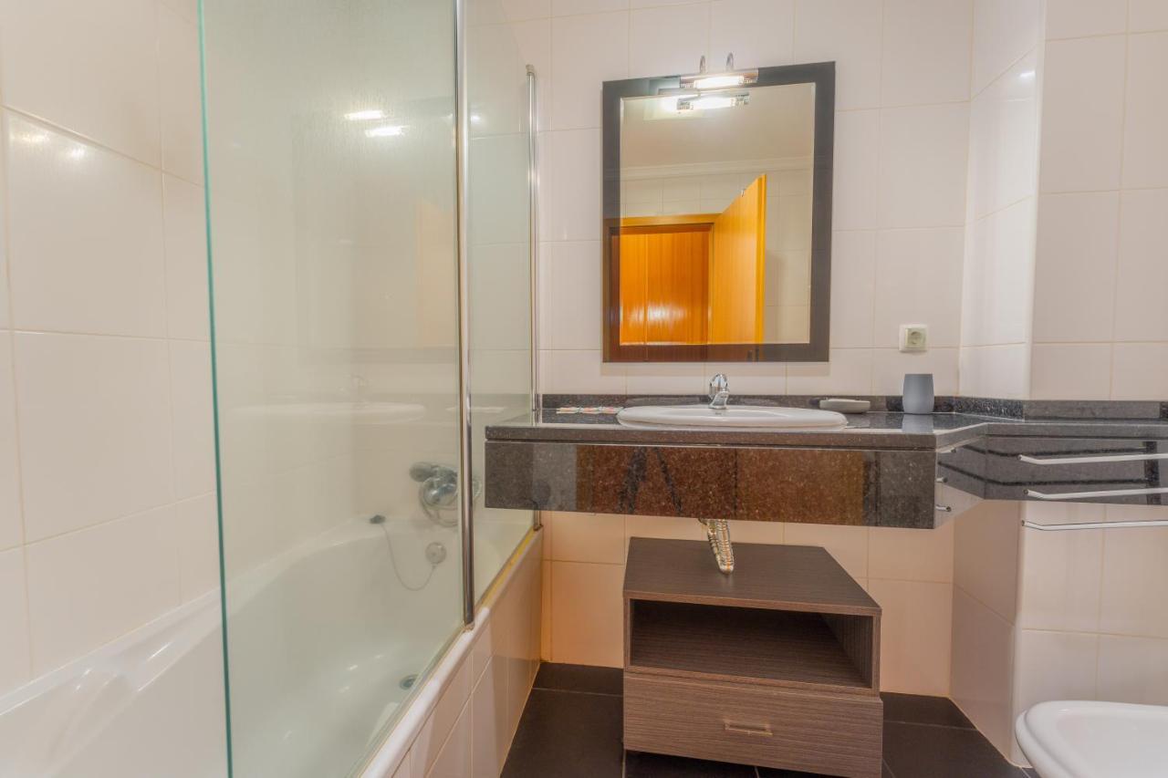 Flh Garajau Fantastic Ocean View With Balcony Appartement Funchal  Buitenkant foto