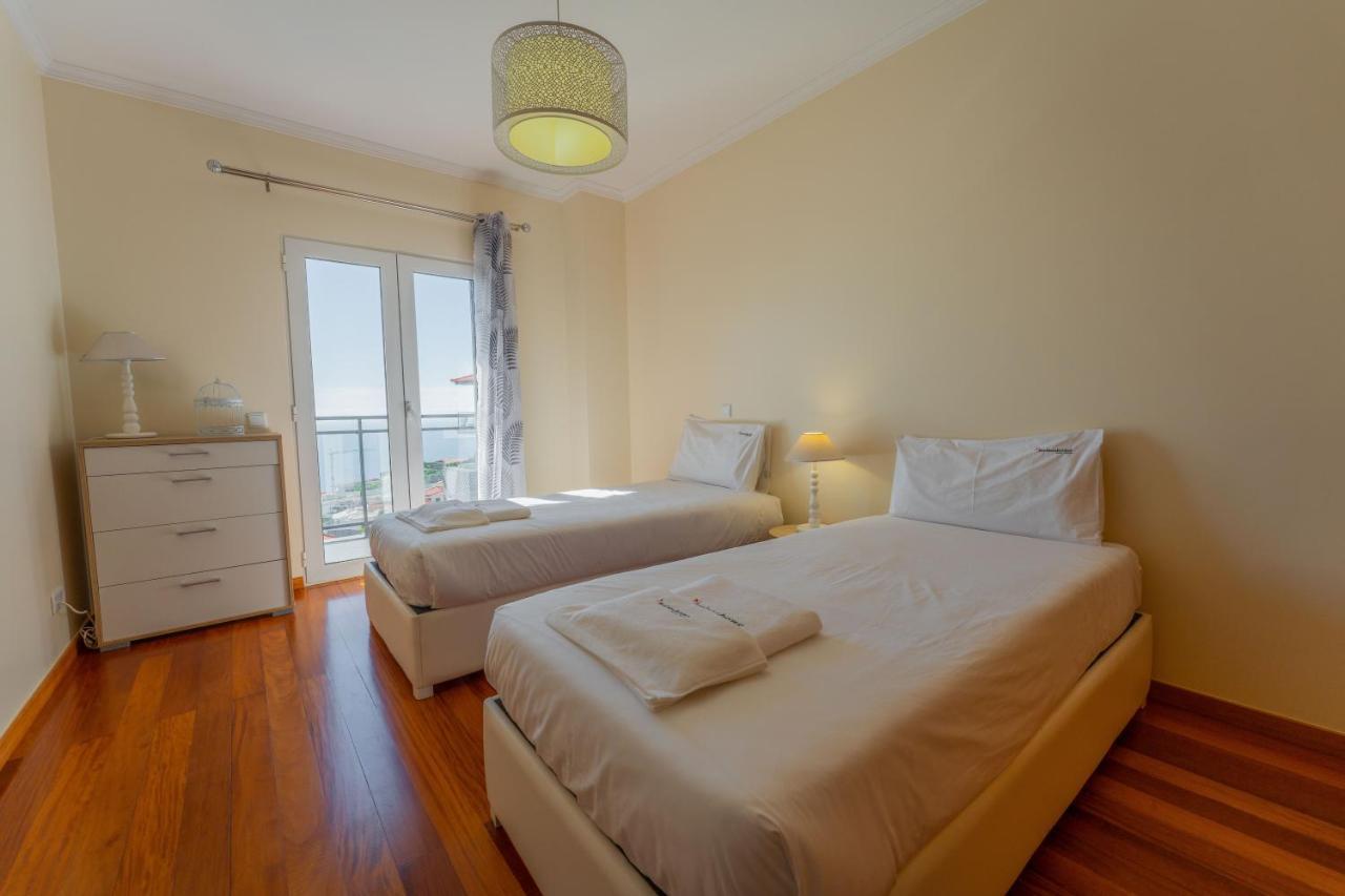 Flh Garajau Fantastic Ocean View With Balcony Appartement Funchal  Buitenkant foto